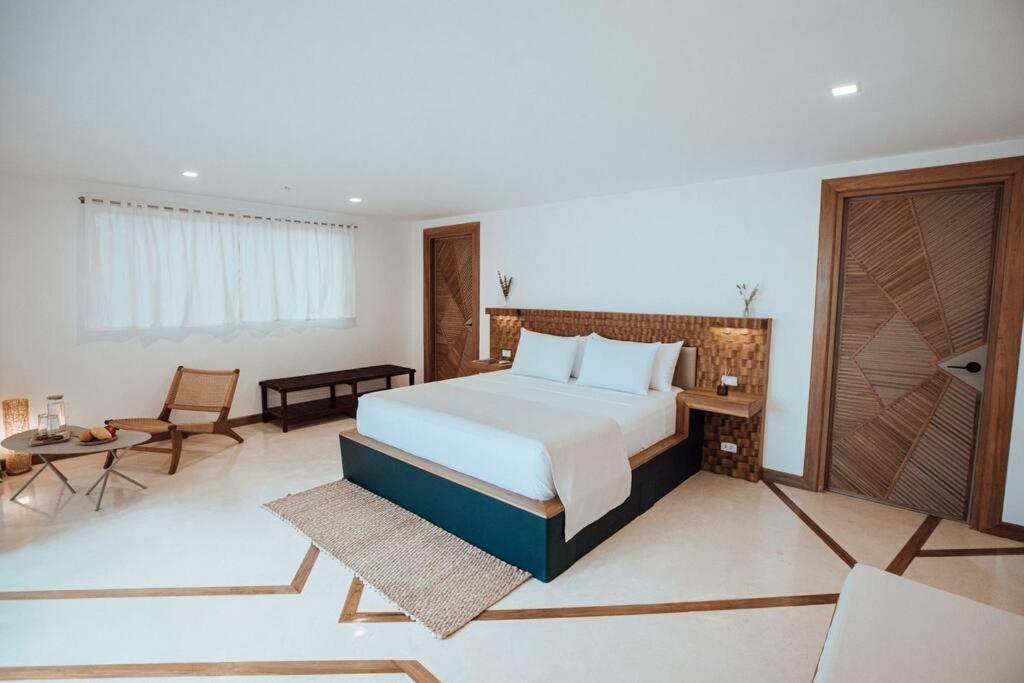 Maison Bukana - King Suite General Luna  Zewnętrze zdjęcie